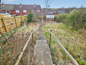 Photo 8- click for photo gallery